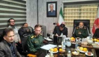 مسئولان رفع موانع تولید صنعتگران را در اولویت قرار دهند