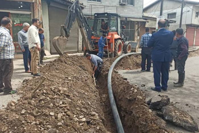 بازسازی 700 متر شبکه آبرسانی در رشت