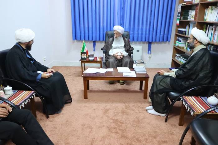 هر مسجد مامور به آموزش قرآن است