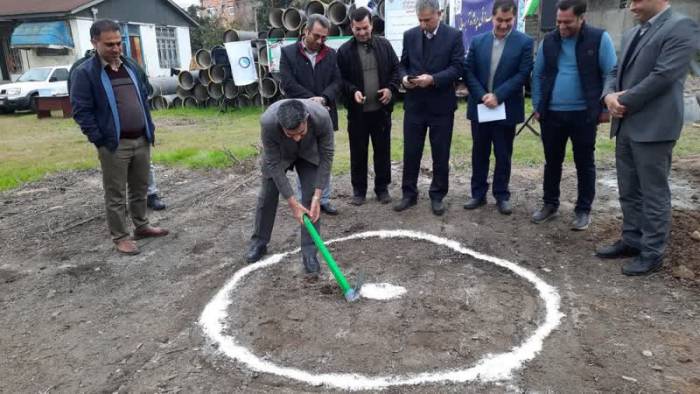 ۲ طرح آبرسانی همزمان با دهه فجر در آمل افتتاح و کلنگ زنی شد