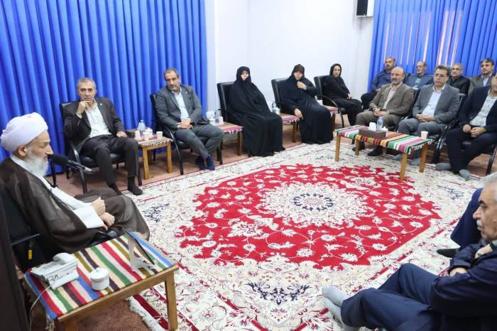 پیشنهاد‌ نماینده ولی فقیه در مازندران برای مولدسازی به متولیان تأمین اجتماعی
