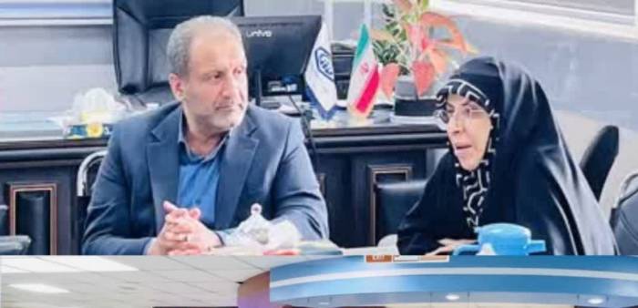 بازدید مدیر درمان تأمین اجتماعی مازندران و نماینده مردم ساری و میاندورود از بیمارستان حکمت ساری