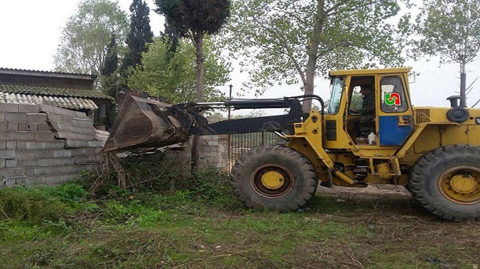 تخریب ساخت و ساز یر مجاز در مازندران