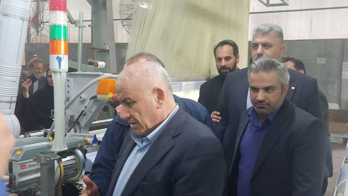 پیشتازی صنعت نساجی مازندران در مسیر خودکفایی و توسعه/ ایستادگی در برابر بحران‌ها با اتکا به تولید داخلی