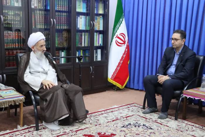 مسئولی کارش را درست انجام ندهد باعث تضعیف اعتقاد دینی مردم می شود