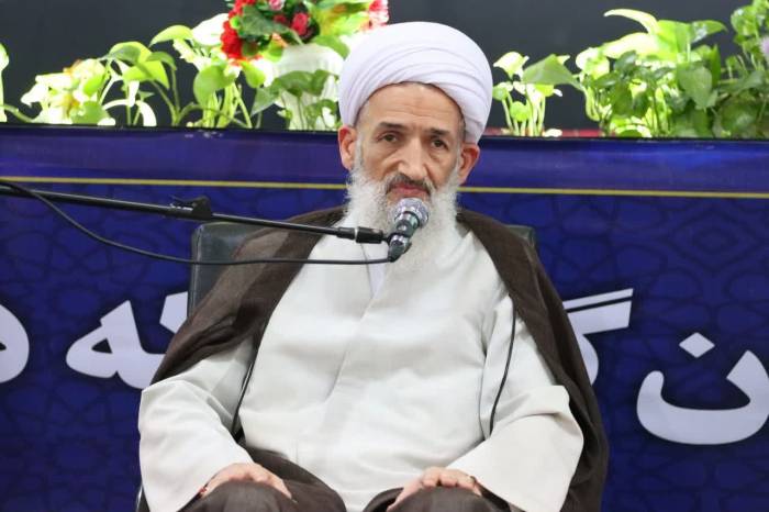 حضور در نمازجمعه، مایه افتخار است / ساخت مصلای جدید در مرکز استان در دستور کار